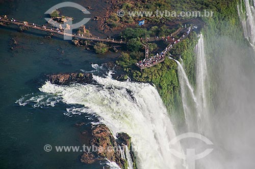  Subject: Aerial photo of Iguassu Waterfalls / Place: Foz do Iguacu city - Parana state (PR) - Brazil / Date: 05/2008 
