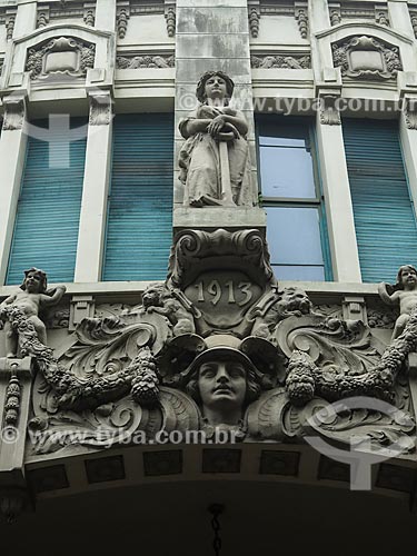  Subject: Facade detail of building - historic center  of Porto Alegre city / Place: Porto Alegre city - Rio Grande do Sul state (RS) - Brazil / Date: 05/2014 