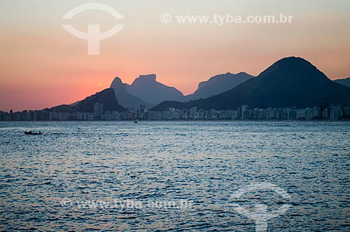  Subject: Sunset with the Morro Dois Irmaos (Two Brothers Mountain) and Rock of Gavea in the background / Place: Rio de Janeiro city - Rio de Janeiro state (RJ) - Brazil / Date: 02/2014 