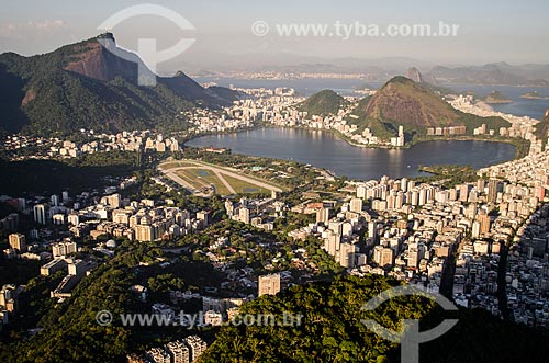  Subject: View of Lagoa neighborhood from Morro Dois Irmaos (Two Brothers Mountain) / Place: Rio de Janeiro city - Rio de Janeiro state (RJ) - Brazil / Date: 02/2014 