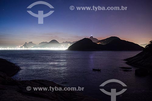  Subject: Sunset with the Morro Dois Irmaos (Two Brothers Mountain) and Rock of Gavea - to the left - and Corcovado Mountain - to the right / Place: Rio de Janeiro city - Rio de Janeiro state (RJ) - Brazil / Date: 02/2014 
