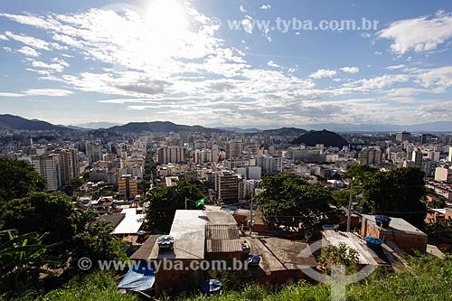  Subject: Houses at Salgueiro Slum with Tijuca in the background / Place: Tijuca neighborhood - Rio de Janeiro city - Rio de Janeiro state (RJ) - Brazil / Date: 07/2014 