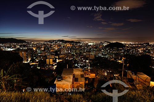  Subject: Houses at Salgueiro Slum with Tijuca in the background / Place: Tijuca neighborhood - Rio de Janeiro city - Rio de Janeiro state (RJ) - Brazil / Date: 07/2014 