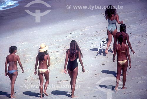  Bathers - Municipal Natural Park Prainha  - Rio de Janeiro city - Rio de Janeiro state (RJ) - Brazil