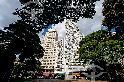  Residential buildings with restaurants beneath the Arouche Square  - Sao Paulo city - Sao Paulo state (SP) - Brazil