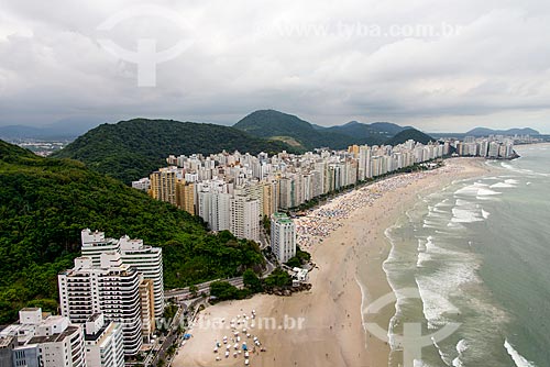 Aerial photo of Pitangueiras Beach  - Guaruja city - Sao Paulo state (SP) - Brazil