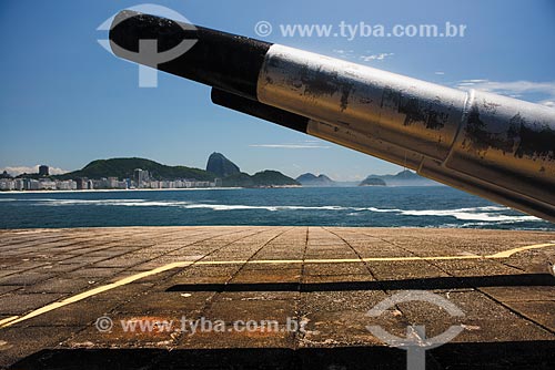  Cannon - old Fort of Copacabana (1914-1987), current History Museum Army with the Sugar Loaf in the background  - Rio de Janeiro city - Rio de Janeiro state (RJ) - Brazil