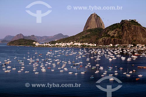  View of Botafogo Bay with the Sugar Loaf in the background  - Rio de Janeiro city - Rio de Janeiro state (RJ) - Brazil