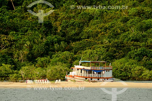  Boat on the banks of Tapajos River  - Itaituba city - Para state (PA) - Brazil