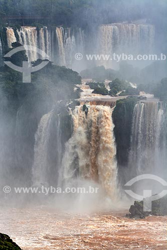  Overfalls of Iguassu Waterfalls - Iguassu National Park  - Foz do Iguacu city - Parana state (PR) - Brazil