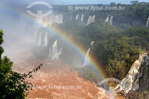  Rainbow - Overfalls of Iguassu Waterfalls  - Foz do Iguacu city - Parana state (PR) - Brazil
