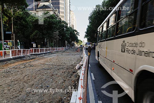  Construction site for construction of light rail transit - Rio Branco Avenue  - Rio de Janeiro city - Rio de Janeiro state (RJ) - Brazil