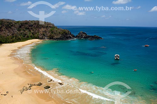  View of Sancho Beach waterfront  - Fernando de Noronha city - Pernambuco state (PE) - Brazil