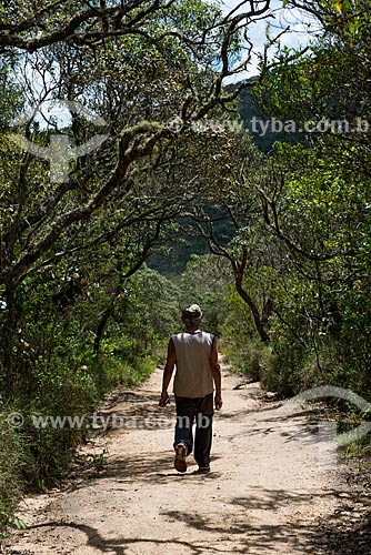  Man - water circuit trail - Ibitipoca State Park  - Lima Duarte city - Minas Gerais state (MG) - Brazil