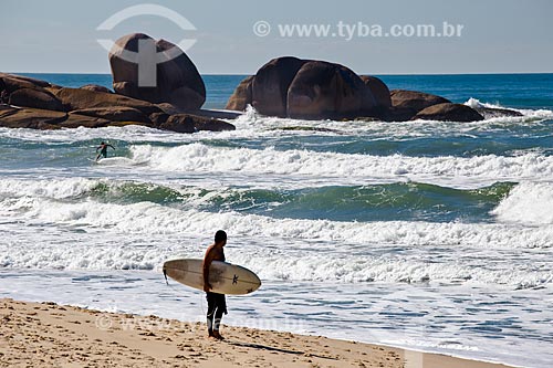  Surfer - Brava Beach waterfront  - Florianopolis city - Santa Catarina state (SC) - Brazil