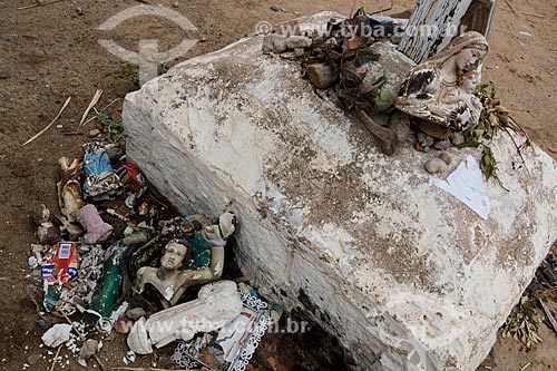  Detail of broken religious images - Horto Hill  - Juazeiro do Norte city - Ceara state (CE) - Brazil