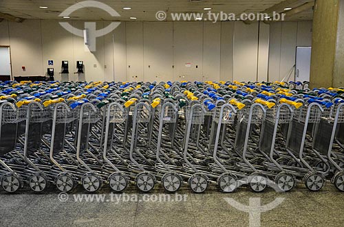  Airport carts - Antonio Carlos Jobim International Airport  - Rio de Janeiro city - Rio de Janeiro state (RJ) - Brazil