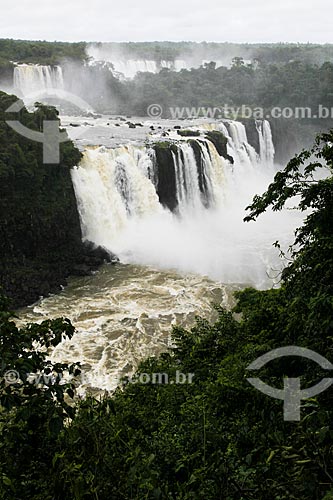  Overfalls of Iguassu Waterfalls - Iguassu National Park  - Foz do Iguacu city - Parana state (PR) - Brazil