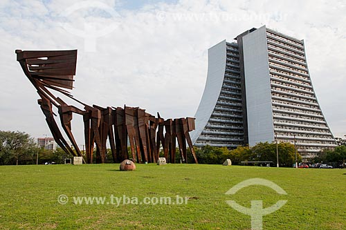  Monumento aos Acorianos (Monument to the Azores) with Administrative Center of the State of Rio Grande do Sul - also know as Administrative Center Fernando Ferrari in the background  - Porto Alegre city - Rio Grande do Sul state (RS) - Brazil