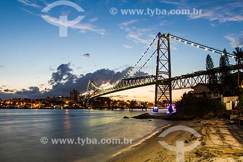  View of Hercilio Luz Bridge (1926) during the evening  - Florianopolis city - Santa Catarina state (SC) - Brazil