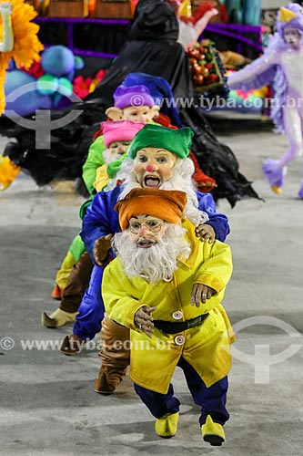  Parade of Gremio Recreativo Escola de Samba Uniao da Ilha do Governador Samba School - Commission of front - Plot in 2015 - Pure Beauty?  - Rio de Janeiro city - Rio de Janeiro state (RJ) - Brazil