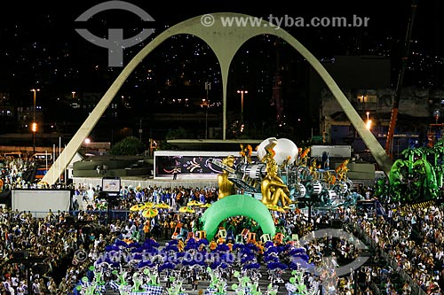  Parade of Gremio Recreativo Escola de Samba Portela Samba School - Revelers - Plot in 2015 - ImaginaRIO: 450 Januaries of a surreal city  - Rio de Janeiro city - Rio de Janeiro state (RJ) - Brazil