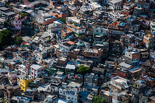  Houses of Rocinha slum viewed from Morro Dois Irmaos (Two Brothers Mountain) trail  - Rio de Janeiro city - Rio de Janeiro state (RJ) - Brazil