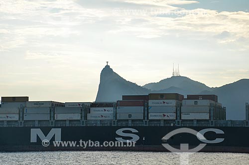  Cargo ship - Guanabara Bay with Christ the Redeemer in the background  - Rio de Janeiro city - Rio de Janeiro state (RJ) - Brazil