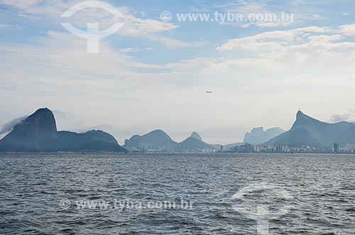  View of Sugar Loaf and Christ the Redeemer from Gunabara Bay  - Rio de Janeiro city - Rio de Janeiro state (RJ) - Brazil
