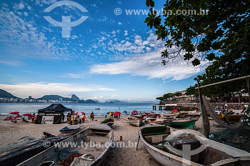  View of Copacabana Beach from fishing village Z-13 on Post 6 with the Sugar Loaf in the background  - Rio de Janeiro city - Rio de Janeiro state (RJ) - Brazil