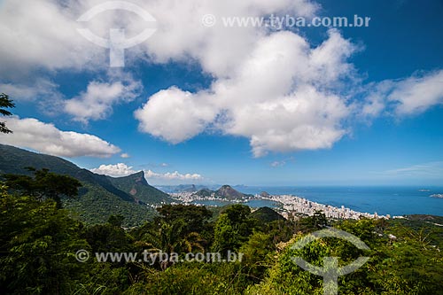  Rodrigo de Freitas Lagoon and Christ the Redeemer viewed from Mirante Vista Chinesa (Chinese View)  - Rio de Janeiro city - Rio de Janeiro state (RJ) - Brazil