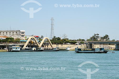  Sao Francisco River in the stretch between Petrolina and Juazeiro  - Juazeiro city - Bahia state (BA) - Brazil