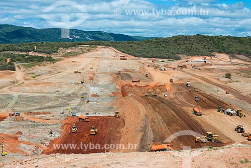  Construction site of Boa Vista Dam - part of the Project of Integration of Sao Francisco River with the watersheds of Northeast setentrional  - Sao Jose de Piranhas city - Paraiba state (PB) - Brazil