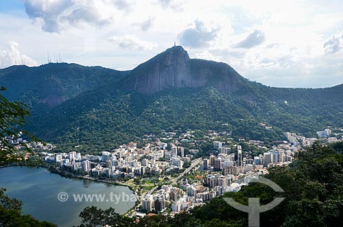  View of buildings of the Lagoa neighborhood from Cabritos Mountain (Kid Goat Mountain)  - Rio de Janeiro city - Rio de Janeiro state (RJ) - Brazil