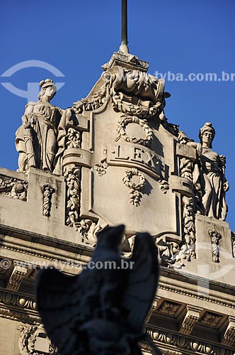  Detail of sculpture of Legislative Assembly of the State of Rio de Janeiro (ALERJ)  - Rio de Janeiro city - Rio de Janeiro state (RJ) - Brazil