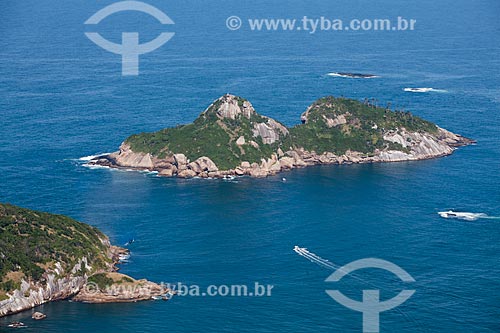  Aerial photo of Pontuda Island - part of the Tijucas Islands  - Rio de Janeiro city - Rio de Janeiro state (RJ) - Brazil