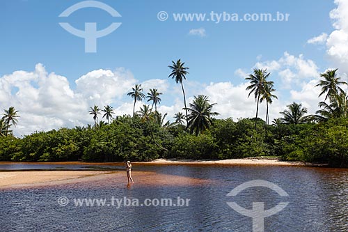  Tourists - Timeantube River  - Mata de Sao Joao city - Bahia state (BA) - Brazil