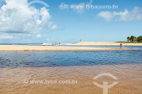  Tourists - Timeantube River  - Mata de Sao Joao city - Bahia state (BA) - Brazil