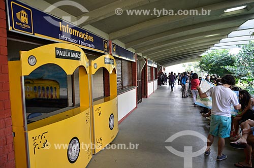  Tourists at the Santa Teresa Tram station  - Rio de Janeiro city - Rio de Janeiro state (RJ) - Brazil