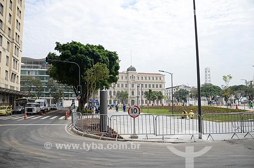  Reurbanization works of Maua Square with the Art Museum of Rio (MAR) in the background  - Rio de Janeiro city - Rio de Janeiro state (RJ) - Brazil