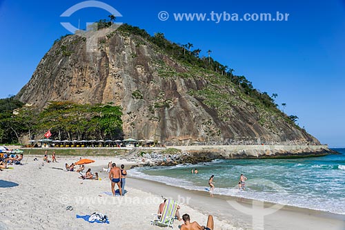  View of Leme Beach with the Environmental Protection Area of Morro do Leme in the background  - Rio de Janeiro city - Rio de Janeiro state (RJ) - Brazil