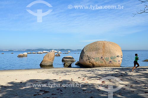  Namorados Rock (Boyfriends Rock) - Jose Bonifacio Beach - also known as Guarda Beach  - Rio de Janeiro city - Rio de Janeiro state (RJ) - Brazil