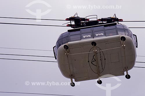  View of the Sugar Loaf cable car from Vermelha Beach (Red Beach)  - Rio de Janeiro city - Rio de Janeiro state (RJ) - Brazil