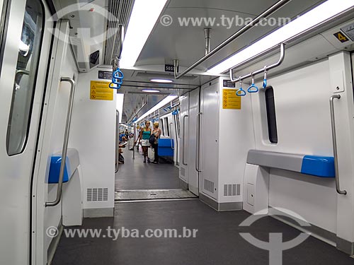  Inside of wagon of the Rio Subway  - Rio de Janeiro city - Rio de Janeiro state (RJ) - Brazil