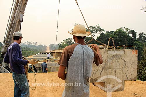  Construction site of the bridge over Machadinho River  - Machadinho dOeste city - Rondonia state (RO) - Brazil