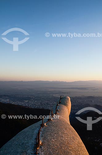  View of the dawn at Rio de Janeiro city from Christ the Redeemer  - Rio de Janeiro city - Rio de Janeiro state (RJ) - Brazil