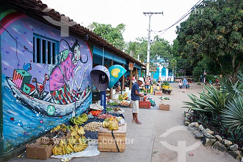  Food to sale - market Barra Grande village  - Marau city - Bahia state (BA) - Brazil