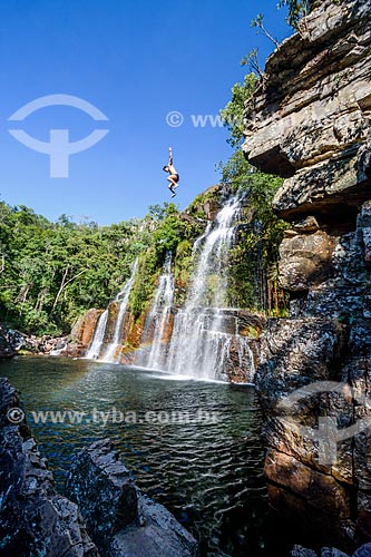  Man jumping from Almecegas I Waterfall - Chapada dos Veadeiros National Park  - Alto Paraiso de Goias city - Goias state (GO) - Brazil