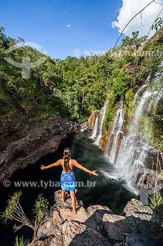  Woman - Almecegas I Waterfall - Chapada dos Veadeiros National Park  - Alto Paraiso de Goias city - Goias state (GO) - Brazil