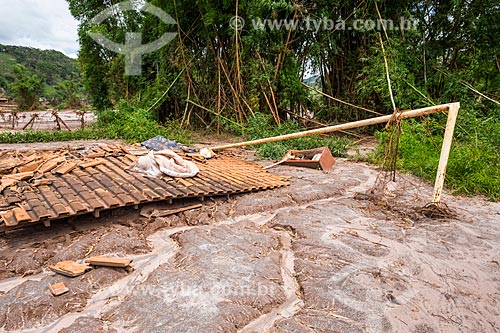  Ruin of house of the Paracatu de Baixo district after the dam rupture of the Samarco company mining rejects in Mariana city (MG)  - Mariana city - Minas Gerais state (MG) - Brazil